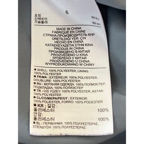 Banana Republic Women’s Small Blue Floral Print Top - Picture 4 of 8